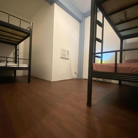Lime Lite Manila Hostel ماكاتي المظهر الخارجي الصورة