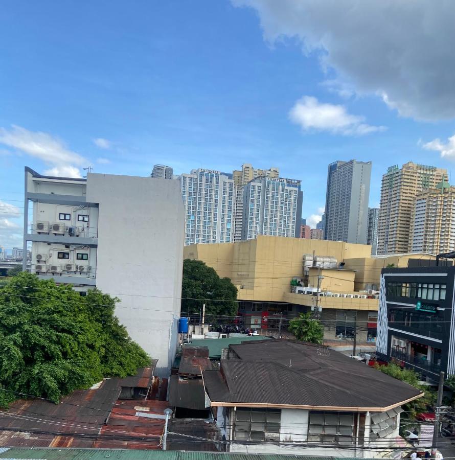 Lime Lite Manila Hostel ماكاتي المظهر الخارجي الصورة