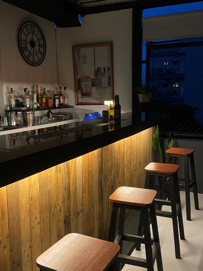 Lime Lite Manila Hostel ماكاتي المظهر الخارجي الصورة
