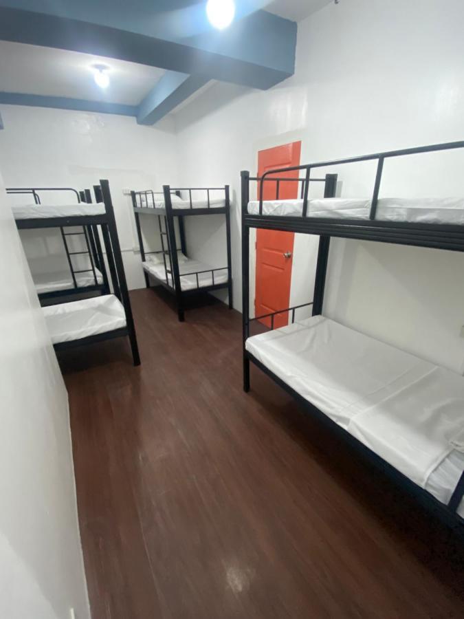 Lime Lite Manila Hostel ماكاتي المظهر الخارجي الصورة