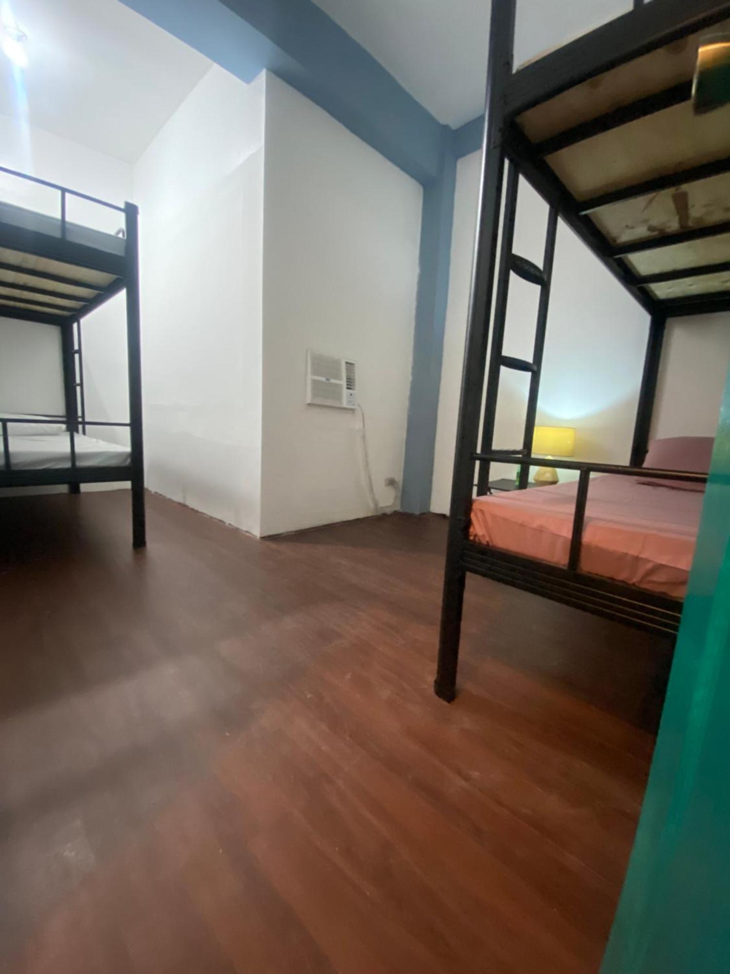 Lime Lite Manila Hostel ماكاتي المظهر الخارجي الصورة